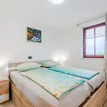 Apartment Hosnar, Mišc *